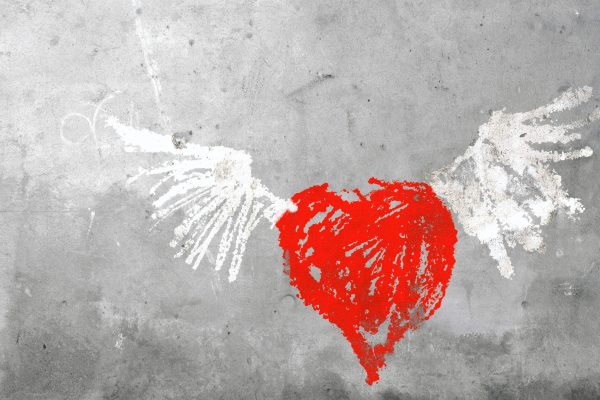 Heart graffiti crop small
